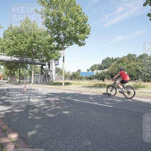 09.08.2026 - GEWOBA Citytriathlon Bremen Michael Burmester http://msf.ph/oto/9954397 09.08.2026 11:06:08 Radfahren 101, 475 meine-sportfotos.de