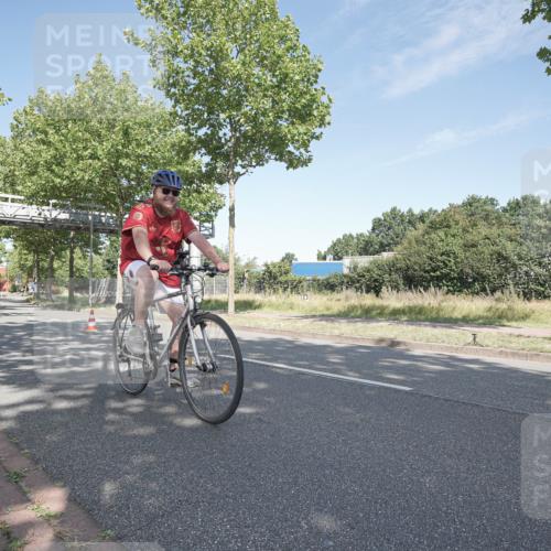09.08.2026 - GEWOBA Citytriathlon Bremen Michael Burmester http://msf.ph/oto/9954405 09.08.2026 11:06:24 Radfahren 101 meine-sportfotos.de
