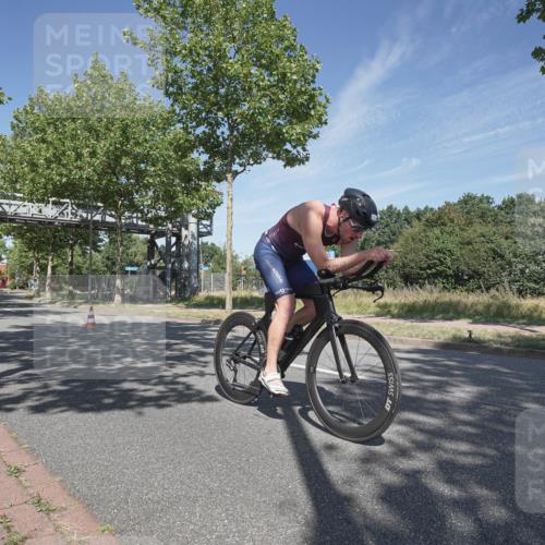 09.08.2026 - GEWOBA Citytriathlon Bremen Michael Burmester http://msf.ph/oto/9954445 09.08.2026 11:55:07 Radfahren 570 meine-sportfotos.de