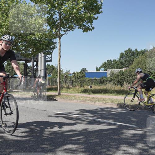 09.08.2026 - GEWOBA Citytriathlon Bremen Michael Burmester http://msf.ph/oto/9954490 09.08.2026 14:33:05 Radfahren 9, 19, 38, 148, 257, 302, 349, 354 meine-sportfotos.de