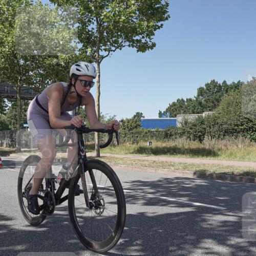 09.08.2026 - GEWOBA Citytriathlon Bremen Michael Burmester http://msf.ph/oto/9954502 09.08.2026 14:33:17 Radfahren 17, 19, 86, 158, 179, 180, 265, 354, 395 meine-sportfotos.de
