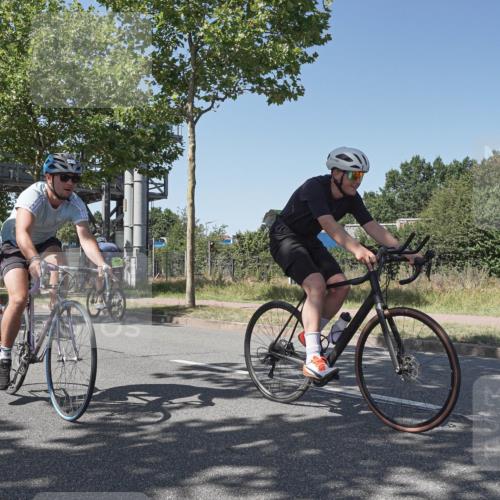 09.08.2026 - GEWOBA Citytriathlon Bremen Michael Burmester http://msf.ph/oto/9954525 09.08.2026 14:33:31 Radfahren 17, 38, 74, 86, 158, 179, 218, 232, 263, 308, 395, 470 meine-sportfotos.de