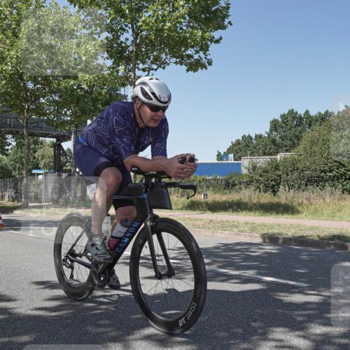 09.08.2026 - GEWOBA Citytriathlon Bremen Michael Burmester http://msf.ph/oto/9954545 09.08.2026 14:33:46 Radfahren 5, 38, 66, 74, 82, 146, 218, 263, 345, 371, 470 meine-sportfotos.de