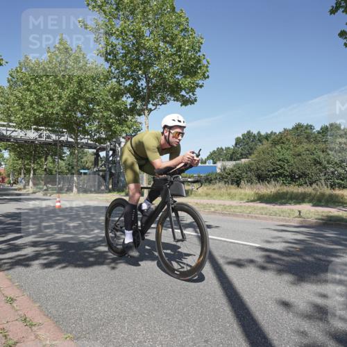 09.08.2026 - GEWOBA Citytriathlon Bremen Michael Burmester http://msf.ph/oto/9954565 09.08.2026 12:06:44 Radfahren 612, 707, 720 meine-sportfotos.de