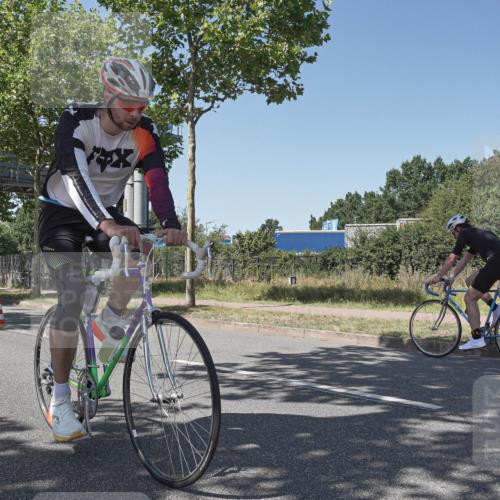 09.08.2026 - GEWOBA Citytriathlon Bremen Michael Burmester http://msf.ph/oto/9954584 09.08.2026 14:34:19 Radfahren 12, 69, 90, 95, 211, 429, 455 meine-sportfotos.de