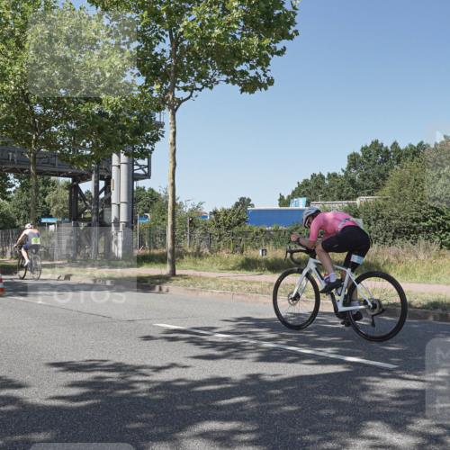 09.08.2026 - GEWOBA Citytriathlon Bremen Michael Burmester http://msf.ph/oto/9954618 09.08.2026 14:34:47 Radfahren 182, 217, 378, 457 meine-sportfotos.de
