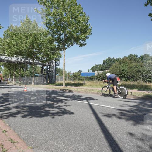 09.08.2026 - GEWOBA Citytriathlon Bremen Michael Burmester http://msf.ph/oto/9954650 09.08.2026 12:08:34 Radfahren 548, 558, 601, 602, 620 meine-sportfotos.de