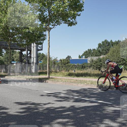 09.08.2026 - GEWOBA Citytriathlon Bremen Michael Burmester http://msf.ph/oto/9954673 09.08.2026 14:35:25 Radfahren 28, 57, 64, 80, 121, 130, 260, 286, 339, 364, 370, 403, 466 meine-sportfotos.de