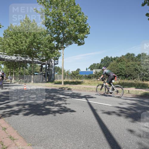 09.08.2026 - GEWOBA Citytriathlon Bremen Michael Burmester http://msf.ph/oto/9954699 09.08.2026 12:09:17 Radfahren 607, 621, 629, 654, 675, 700, 819, 1121, 1124 meine-sportfotos.de