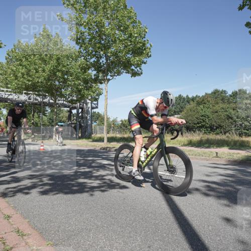 09.08.2026 - GEWOBA Citytriathlon Bremen Michael Burmester http://msf.ph/oto/9954798 09.08.2026 12:11:01 Radfahren 587, 641, 652, 669, 690, 714, 743, 766, 801, 810, 831 meine-sportfotos.de