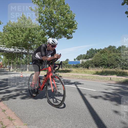09.08.2026 - GEWOBA Citytriathlon Bremen Michael Burmester http://msf.ph/oto/9954806 09.08.2026 12:11:04 Radfahren 587, 641, 652, 669, 690, 714, 743, 789, 801, 810, 831 meine-sportfotos.de