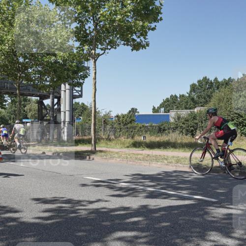 09.08.2026 - GEWOBA Citytriathlon Bremen Michael Burmester http://msf.ph/oto/9954821 09.08.2026 14:37:03 Radfahren 65, 229, 312, 377, 448, 523 meine-sportfotos.de