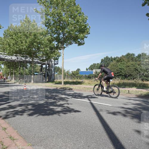 09.08.2026 - GEWOBA Citytriathlon Bremen Michael Burmester http://msf.ph/oto/9954837 09.08.2026 12:11:35 Radfahren 112, 540, 549, 666, 691, 692, 703, 712, 732, 862, 1153 meine-sportfotos.de