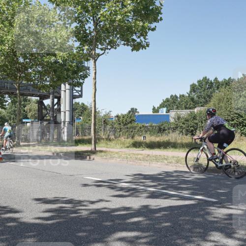 09.08.2026 - GEWOBA Citytriathlon Bremen Michael Burmester http://msf.ph/oto/9954852 09.08.2026 14:37:18 Radfahren 10, 58, 87, 172, 300, 316, 369, 385, 448 meine-sportfotos.de