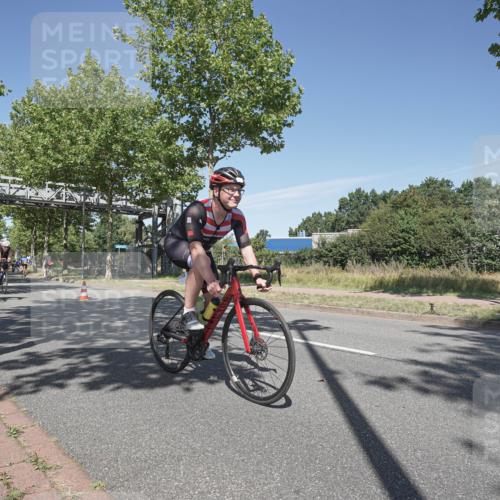 09.08.2026 - GEWOBA Citytriathlon Bremen Michael Burmester http://msf.ph/oto/9954909 09.08.2026 12:12:25 Radfahren 544, 589, 610, 632, 661, 677, 697, 791, 825, 835, 1127, 1131 meine-sportfotos.de