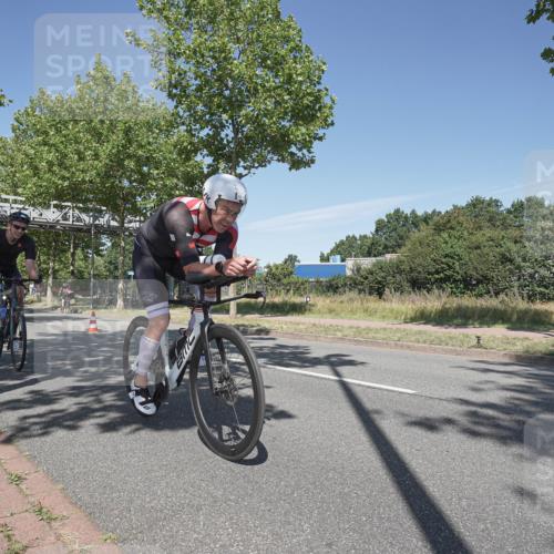 09.08.2026 - GEWOBA Citytriathlon Bremen Michael Burmester http://msf.ph/oto/9954928 09.08.2026 12:12:37 Radfahren 544, 589, 605, 661, 683, 723, 764, 791, 825, 835, 1127, 1131 meine-sportfotos.de