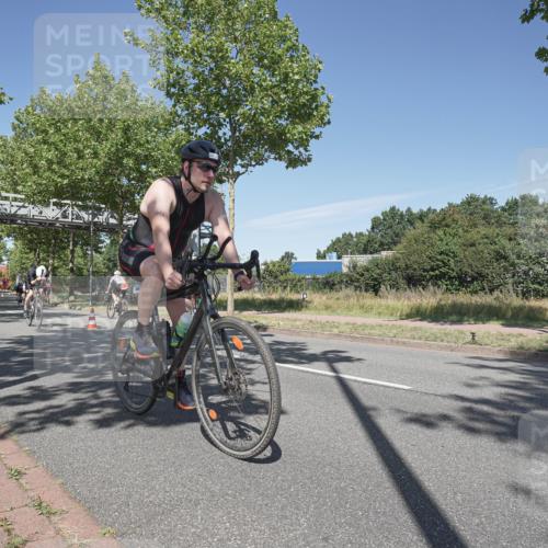 09.08.2026 - GEWOBA Citytriathlon Bremen Michael Burmester http://msf.ph/oto/9954946 09.08.2026 12:12:46 Radfahren 556, 593, 605, 606, 683, 686, 723, 764, 878, 951 meine-sportfotos.de