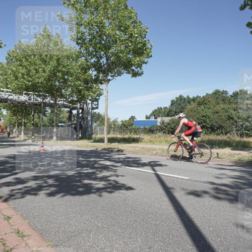 09.08.2026 - GEWOBA Citytriathlon Bremen Michael Burmester http://msf.ph/oto/9954961 09.08.2026 12:12:57 Radfahren 556, 593, 606, 636, 658, 686, 843, 852, 878, 951 meine-sportfotos.de