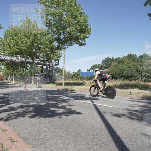 09.08.2026 - GEWOBA Citytriathlon Bremen Michael Burmester http://msf.ph/oto/9954976 09.08.2026 12:13:14 Radfahren 551, 575, 616, 636, 658, 747, 824, 882, 1148 meine-sportfotos.de