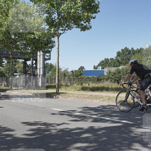 09.08.2026 - GEWOBA Citytriathlon Bremen Michael Burmester http://msf.ph/oto/9955003 09.08.2026 14:39:00 Radfahren 210, 310, 326, 347, 438 meine-sportfotos.de