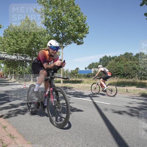 09.08.2026 - GEWOBA Citytriathlon Bremen Michael Burmester http://msf.ph/oto/9955092 09.08.2026 12:15:02 Radfahren 590, 717, 924, 1004, 1015 meine-sportfotos.de