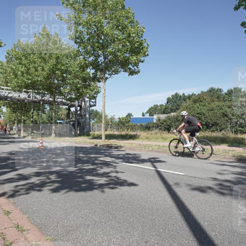 09.08.2026 - GEWOBA Citytriathlon Bremen Michael Burmester http://msf.ph/oto/9955114 09.08.2026 12:15:18 Radfahren 613, 615, 646, 793, 1008, 1016, 1128 meine-sportfotos.de