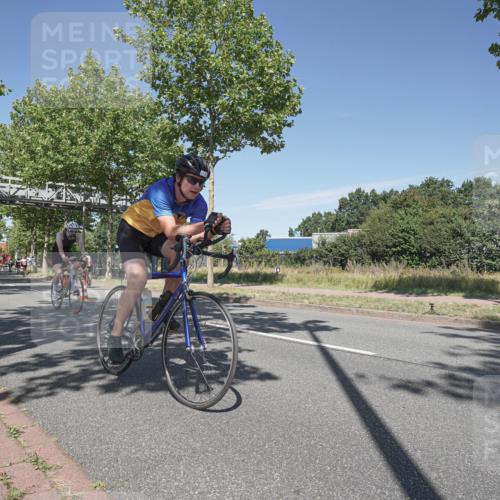 09.08.2026 - GEWOBA Citytriathlon Bremen Michael Burmester http://msf.ph/oto/9955154 09.08.2026 12:15:48 Radfahren 730, 765, 875, 880, 883, 1133, 1137 meine-sportfotos.de