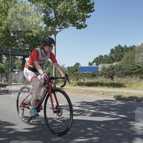 09.08.2026 - GEWOBA Citytriathlon Bremen Michael Burmester http://msf.ph/oto/9955249 09.08.2026 14:42:02 Radfahren 262, 381, 397, 424, 437, 441, 467, 468 meine-sportfotos.de