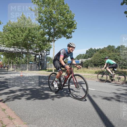 09.08.2026 - GEWOBA Citytriathlon Bremen Michael Burmester http://msf.ph/oto/9955264 09.08.2026 12:17:19 Radfahren 552, 565, 598, 600, 653, 778, 807, 1143, 1158 meine-sportfotos.de