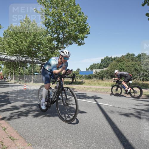 09.08.2026 - GEWOBA Citytriathlon Bremen Michael Burmester http://msf.ph/oto/9955276 09.08.2026 12:17:30 Radfahren 565, 579, 598, 609, 650, 653, 758, 778, 784, 807 meine-sportfotos.de