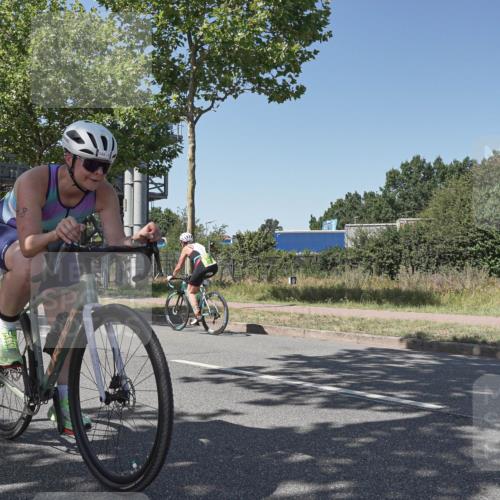 09.08.2026 - GEWOBA Citytriathlon Bremen Michael Burmester http://msf.ph/oto/9955302 09.08.2026 14:42:53 Radfahren 348, 472 meine-sportfotos.de