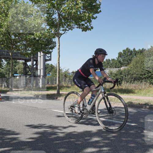 09.08.2026 - GEWOBA Citytriathlon Bremen Michael Burmester http://msf.ph/oto/9955322 09.08.2026 14:43:20 Radfahren 201, 361, 430, 432, 436, 463, 480, 525 meine-sportfotos.de