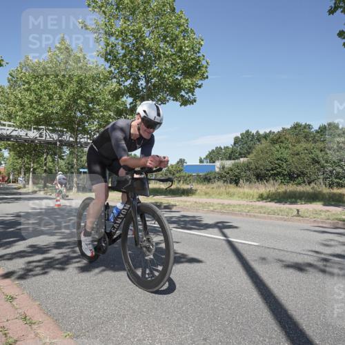 09.08.2026 - GEWOBA Citytriathlon Bremen Michael Burmester http://msf.ph/oto/9955323 09.08.2026 12:18:15 Radfahren 781, 826, 872, 1003, 1146 meine-sportfotos.de