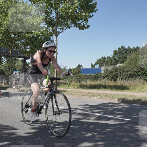 09.08.2026 - GEWOBA Citytriathlon Bremen Michael Burmester http://msf.ph/oto/9955338 09.08.2026 14:43:31 Radfahren 194, 198, 275, 361, 432, 436, 452, 463, 489, 494 meine-sportfotos.de