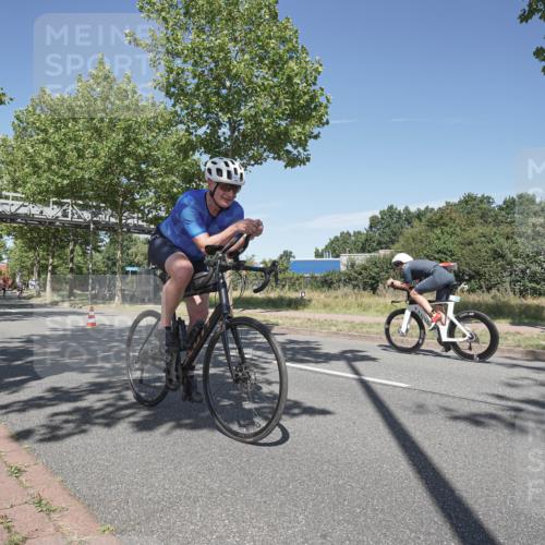 09.08.2026 - GEWOBA Citytriathlon Bremen Michael Burmester http://msf.ph/oto/9955341 09.08.2026 12:18:31 Radfahren 756, 814, 864, 872, 970, 1003 meine-sportfotos.de