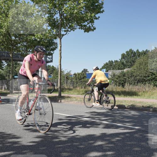 09.08.2026 - GEWOBA Citytriathlon Bremen Michael Burmester http://msf.ph/oto/9955367 09.08.2026 14:44:21 Radfahren 107, 191, 245, 303, 318, 478, 502 meine-sportfotos.de