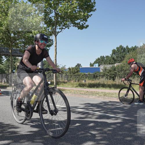09.08.2026 - GEWOBA Citytriathlon Bremen Michael Burmester http://msf.ph/oto/9955393 09.08.2026 14:44:50 Radfahren 259, 486 meine-sportfotos.de
