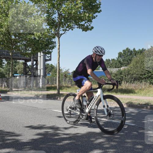 09.08.2026 - GEWOBA Citytriathlon Bremen Michael Burmester http://msf.ph/oto/9955414 09.08.2026 14:45:25 Radfahren 166, 219, 296, 380, 474, 476, 499, 514 meine-sportfotos.de