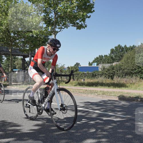 09.08.2026 - GEWOBA Citytriathlon Bremen Michael Burmester http://msf.ph/oto/9955440 09.08.2026 14:45:54 Radfahren 246, 248, 332, 367, 451, 465, 496, 524 meine-sportfotos.de