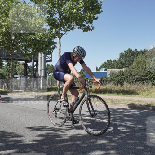 09.08.2026 - GEWOBA Citytriathlon Bremen Michael Burmester http://msf.ph/oto/9955442 09.08.2026 14:45:55 Radfahren 246, 248, 332, 367, 451, 465, 496, 524 meine-sportfotos.de