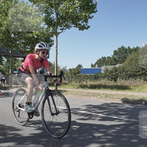 09.08.2026 - GEWOBA Citytriathlon Bremen Michael Burmester http://msf.ph/oto/9955469 09.08.2026 14:46:20 Radfahren 267 meine-sportfotos.de