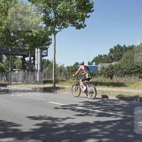 09.08.2026 - GEWOBA Citytriathlon Bremen Michael Burmester http://msf.ph/oto/9955473 09.08.2026 14:46:38 Radfahren 483, 497 meine-sportfotos.de