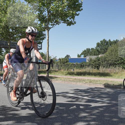 09.08.2026 - GEWOBA Citytriathlon Bremen Michael Burmester http://msf.ph/oto/9955481 09.08.2026 14:46:54 Radfahren 392, 414, 447, 464, 483, 488, 497, 506 meine-sportfotos.de