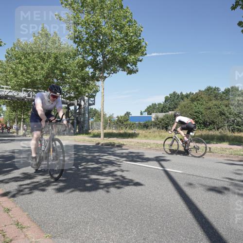 09.08.2026 - GEWOBA Citytriathlon Bremen Michael Burmester http://msf.ph/oto/9955486 09.08.2026 12:20:20 Radfahren 693, 745, 757, 762, 763, 790, 792, 816, 823, 844, 897, 935, 1017, 1020, 1113, 1155 meine-sportfotos.de