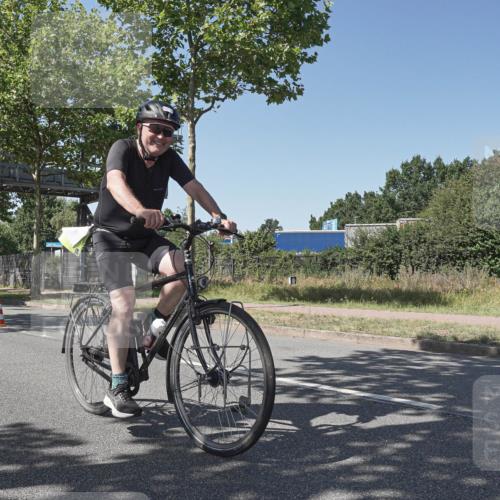 09.08.2026 - GEWOBA Citytriathlon Bremen Michael Burmester http://msf.ph/oto/9955519 09.08.2026 14:48:13 Radfahren 333, 459 meine-sportfotos.de