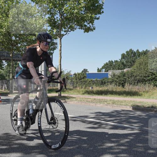 09.08.2026 - GEWOBA Citytriathlon Bremen Michael Burmester http://msf.ph/oto/9955525 09.08.2026 14:48:38 Radfahren 484 meine-sportfotos.de