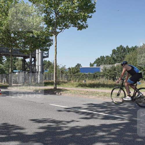 09.08.2026 - GEWOBA Citytriathlon Bremen Michael Burmester http://msf.ph/oto/9955529 09.08.2026 14:48:52 Radfahren 315, 443, 475, 518 meine-sportfotos.de
