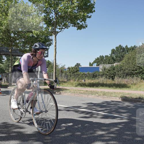 09.08.2026 - GEWOBA Citytriathlon Bremen Michael Burmester http://msf.ph/oto/9955533 09.08.2026 14:48:55 Radfahren 315, 443, 475, 518 meine-sportfotos.de