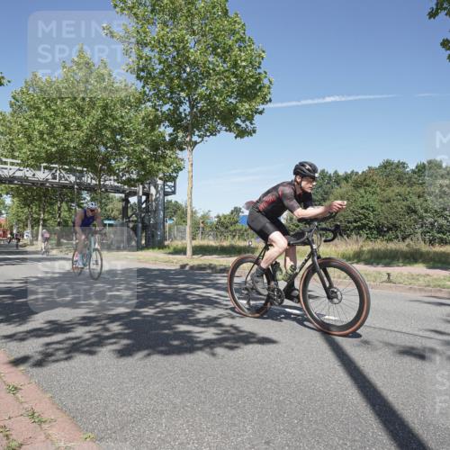 09.08.2026 - GEWOBA Citytriathlon Bremen Michael Burmester http://msf.ph/oto/9955610 09.08.2026 12:22:07 Radfahren 541, 559, 571, 604, 623, 687, 695, 896, 953, 954, 1102, 1114, 1139, 1154 meine-sportfotos.de