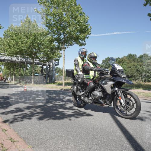 09.08.2026 - GEWOBA Citytriathlon Bremen Michael Burmester http://msf.ph/oto/9955638 09.08.2026 12:22:41 Radfahren 664, 681, 787, 800, 805, 945, 956, 1108 meine-sportfotos.de